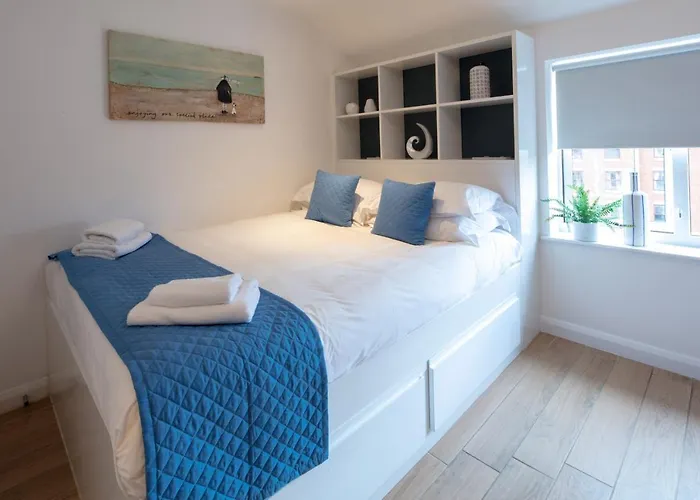 Alison Court - Urban Διαμέρισμα *