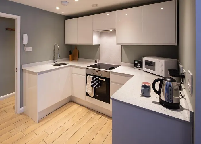 Apartment Alison Court - Urban