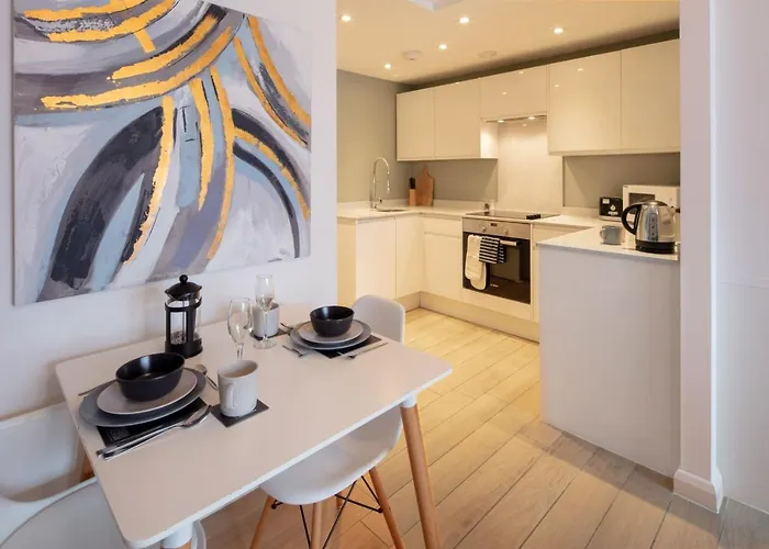 Apartment Alison Court - Urban *