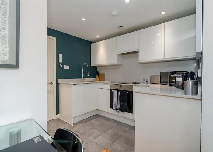 Apartment Alison Court - Urban